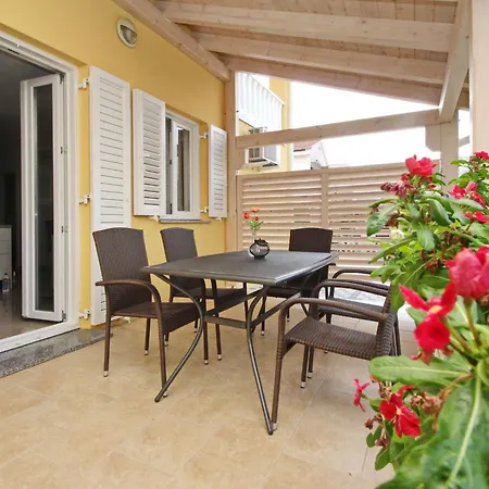 Tolles In Mit Eigener Terrasse By Interhome